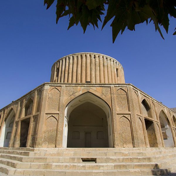 عمارت خورشید کلات نادر